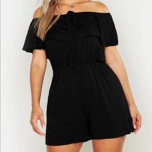 BOOHOO PLUS BARDOT TIE DETAIL PLAYSUIT